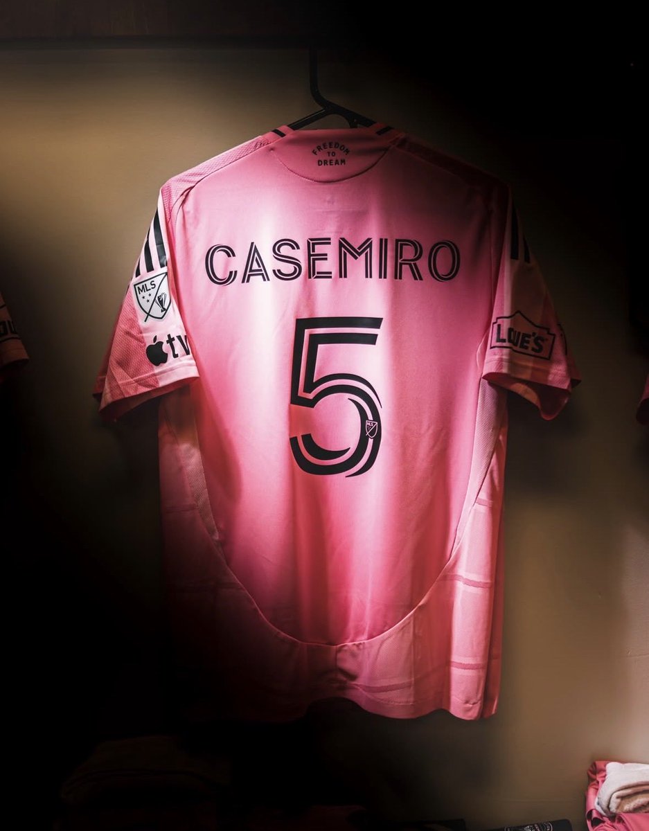 Intermiamicfhub's tweet photo. 🚨🚨🚨BREAKING: Casemiro will have his debut with Inter Miami today against Montreal ✅🔥 https://t.co/W3U2A46hlX