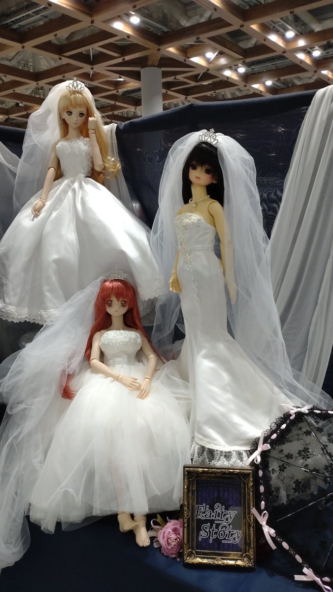fairyst0ry's tweet photo. #おはドル
本日
ホームタウンドルパ京都21
スペース 127-SD

元ポストに新作の日傘を載せてあります。

昨日はバテバテでしたが、今日は無理せず頑張ります。
ご来場の皆様も、自宅待機組も、お仕事の皆様も、水分と塩分しっかり摂ってくださいねー
#ドルパ_ディーラー 
#HTD京都21 https://t.co/FHQGiPFiWe