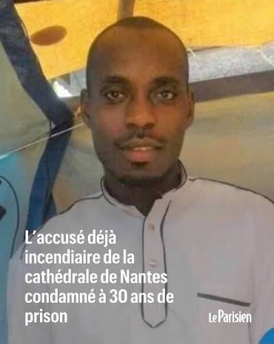 NapoLeon1226391's tweet photo. Je vous présente Emmanuel Abayisenga, plus connu sous le nom de "réchauffement climatique"...
La cathédrale de Nantes s'en souvient... https://t.co/iRgqzuNPr0