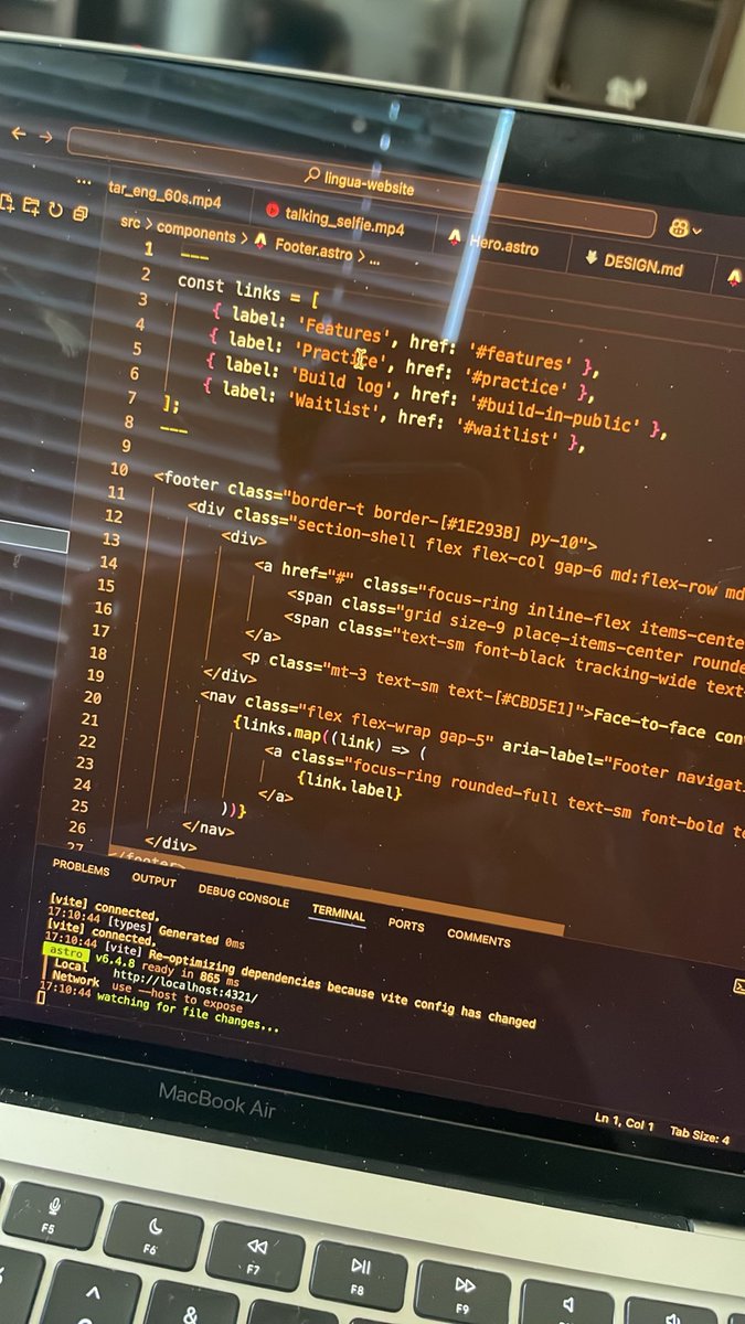 techwizardadam's tweet photo. Builders, what framework are you guys using for your landing page? 

I’m using Astro! https://t.co/5tluXinUbz