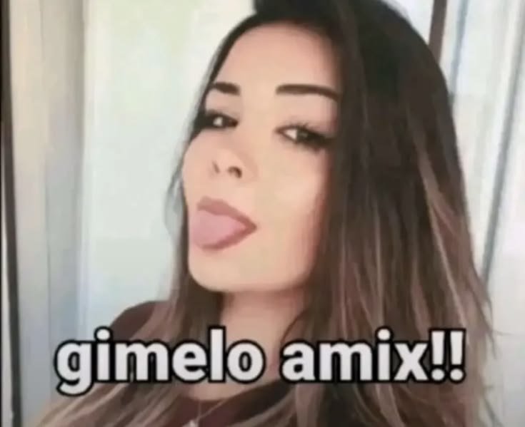 spiideryoon's tweet photo. Ni bien dijieron Bad gyal y yo ya era esta 
#LaVeladaDelAñoVI https://t.co/AMXs97GCds
