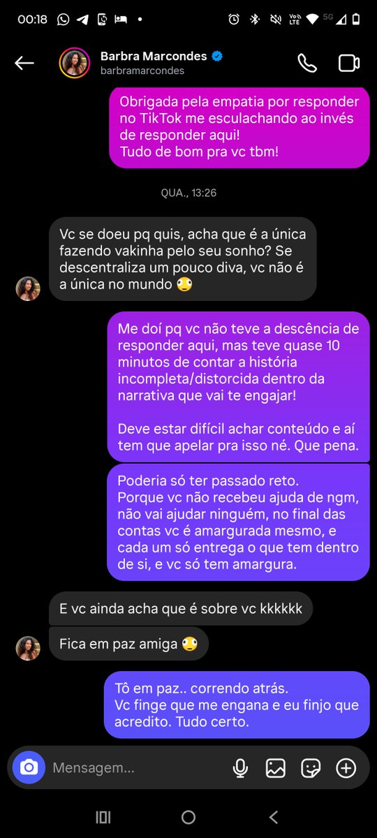 biovulando's tweet photo. Seguinte: a Barbara tentou se pagar de sonsa que o vídeo não tinha nada a ver comigo, q eu me doí atoa, e q eu deveria me dar a dívida desimportância. Pois eu DUVIDO ela provar q outra pessoa mandou a exata frase q ela citou no vídeo. Trabalhamos com prints. #intercambio https://t.co/j49MZUfbqu