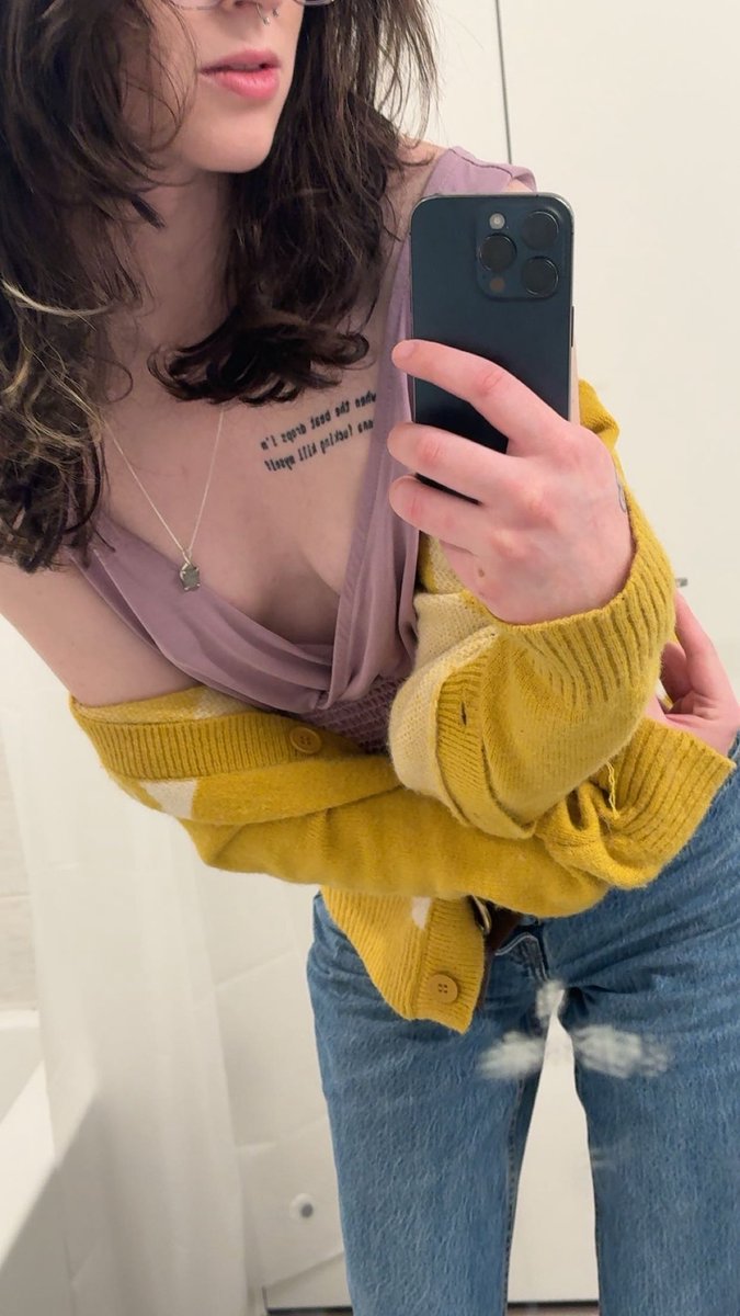 TransGirl's tweet photo. It’s a color day! https://t.co/NlhxU3N9tB