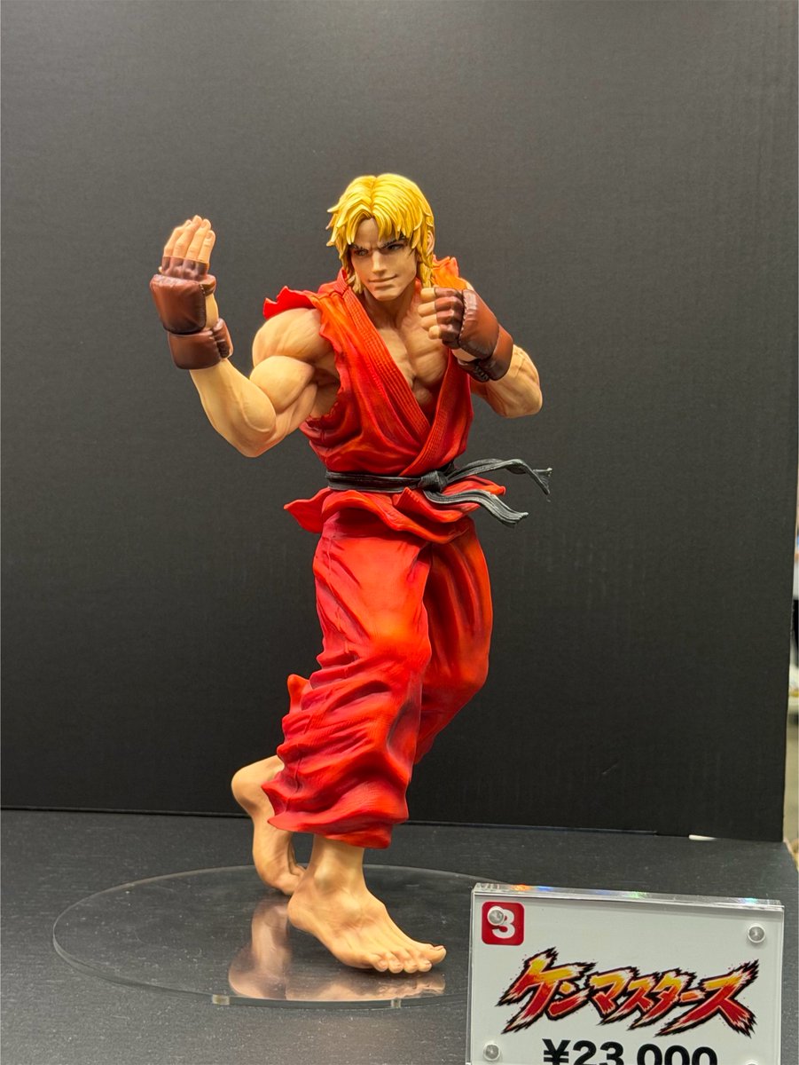 sakurabaphoto's tweet photo. ワンフェス到着！ この卓のストファイガレキを見るのが目的でした！

フォロワーさんおらんかな…
とりあえず15時くらいまでウロウロする予定… https://t.co/LIcFOjwDNu