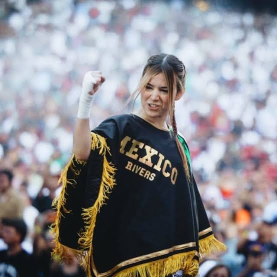 AlbertMT10's tweet photo. Vamoooooooos con Todooo @samyriveratv 

#Rivers
#LaVeladaDelAñoVI https://t.co/CyjmebwjH2