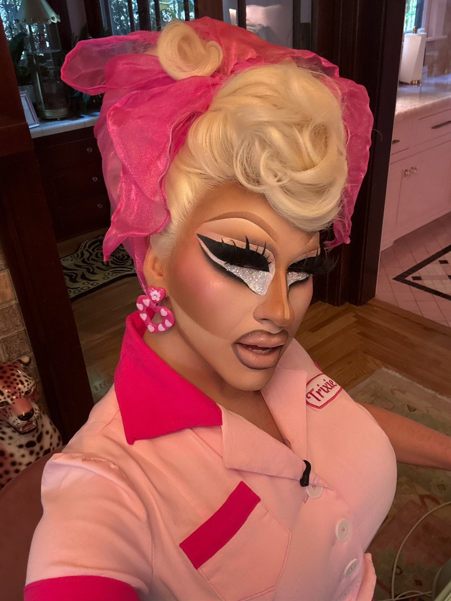 Trixie Mattel™ tweet media