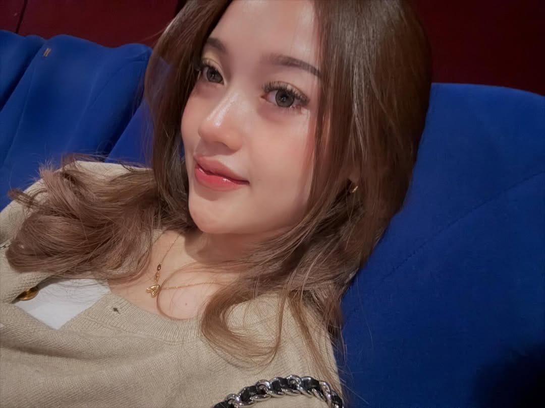gcommunicator's tweet photo. Ready ya beb
#openbojember #bojember #availjember https://t.co/uMDxE3Mpu3