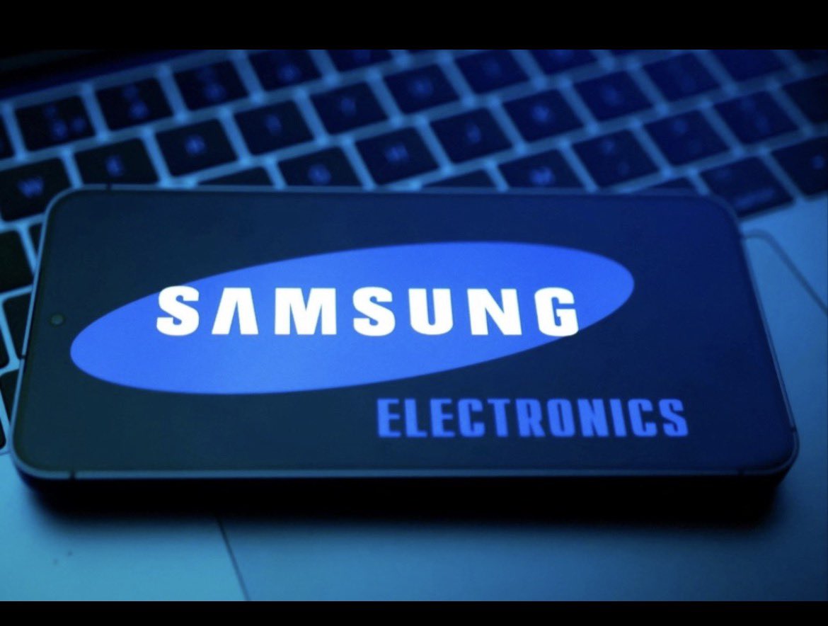 bitcoinsupt's tweet photo. ⚡ Samsung is reportedly planning to add stablecoin support to Samsung Wallet, bringing digital assets closer to everyday payments and rewards.

When global consumer tech embraces stablecoins. https://t.co/fL3NE3xgYN