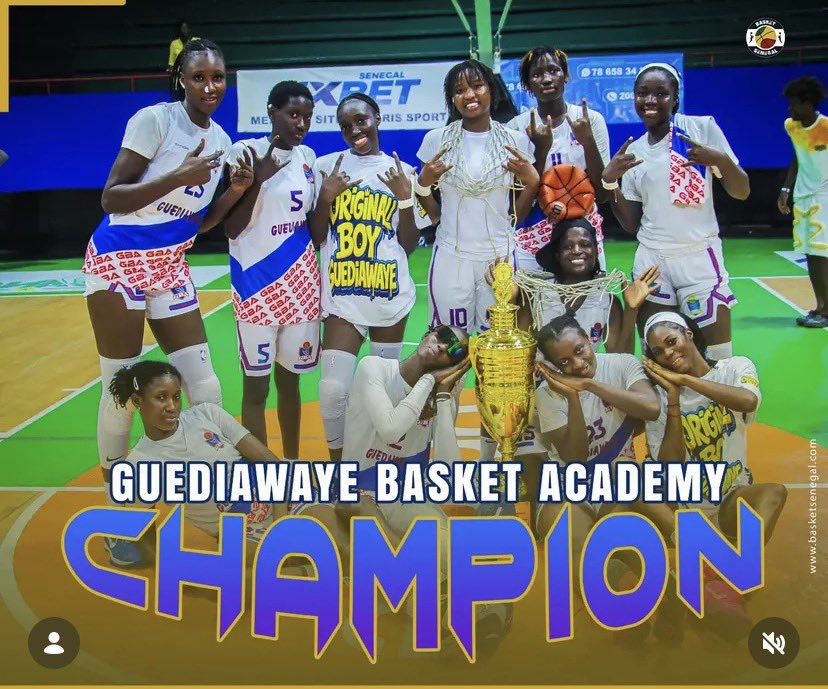 fc_guediawaye's tweet photo. Guediawaye FC félicite Guédiawaye Basket Academy pour son titre de champion du Sénégal 2026 🏆🇸🇳🏀

Un titre historique qui participe au rayonnement de la ville. 🔵🟡✌🏼

📸 : Guediawaye Basket Academy

#guediawayefc #allezlescrabes #guediawayebasketacademy https://t.co/Ukl0VasZ4W