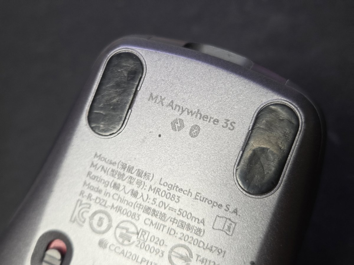 1004v's tweet photo. 서울시 노원구에서 클릭 인식이 잘안됨으로 택배 입고된 Logitech MX Anywhere 3s MR0083 로지텍 애니웨어 마우스 병행수입 직구 사설 수리 AS

고객님께서 "클릭이 인식이 잘안됨 특히 오른쪽이 안됨"으로 수리요청해주셨습니다. https://t.co/0fRZnLdxOG