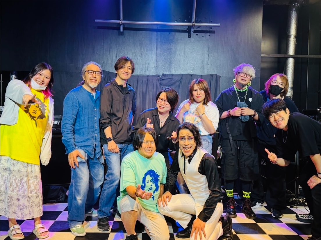 TIMECAFE_K's tweet photo. 釧路みなとスタジオ ご来場ありがとうございました
祝2周年‼️  共演者の皆様にも感謝‼️
しっかりトラウマを植えつけてまいりましたよ🤭

各所から見に来てくださり
今北海道に通わなければという使命に駆られてます🔥

今度はバンドで釧路に来ますので、また震えに来てください✨

素敵な夜を https://t.co/cDIgirjBH1