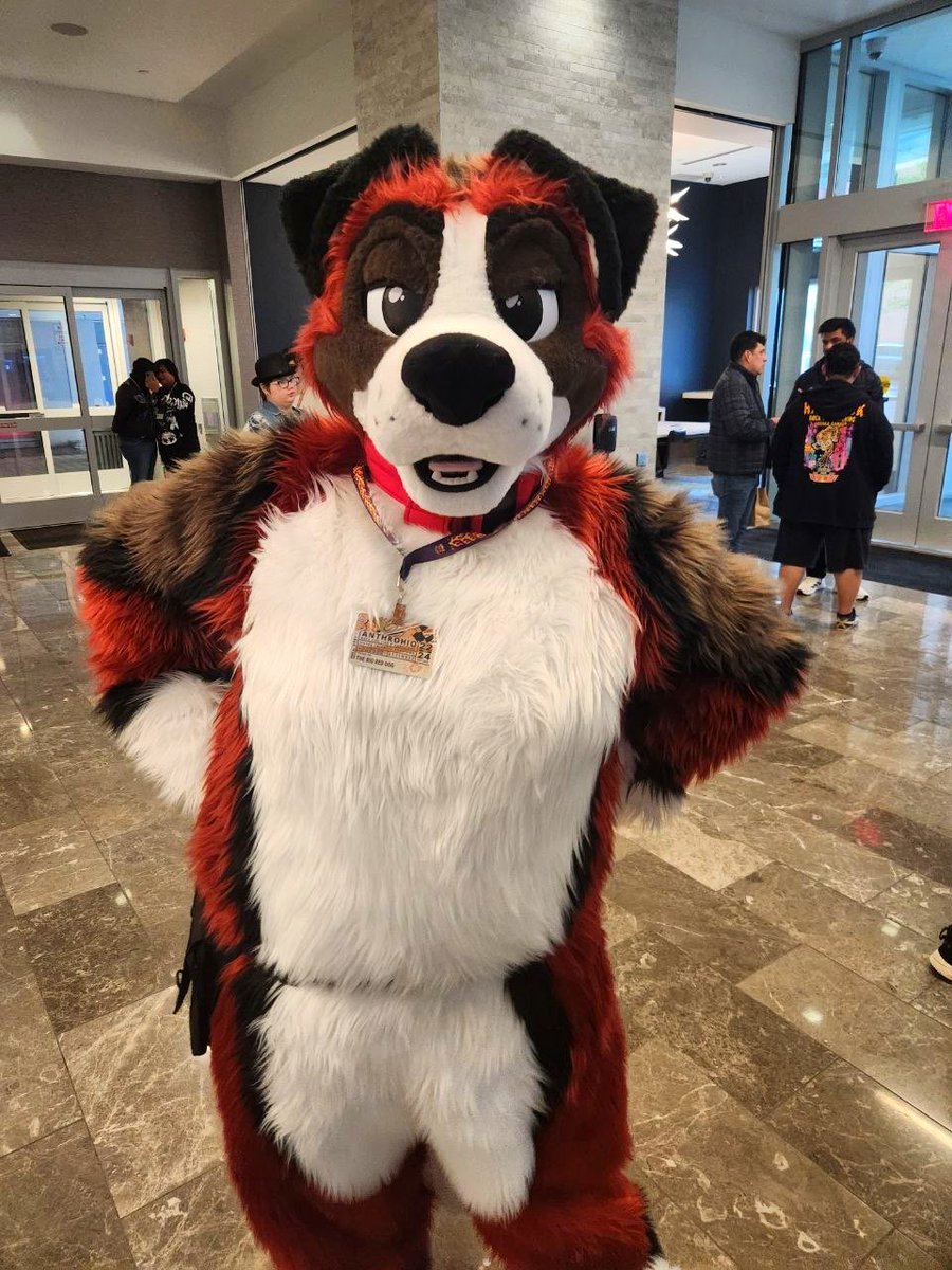 Redwood the Big Bad Husky 💨🎈 tweet media