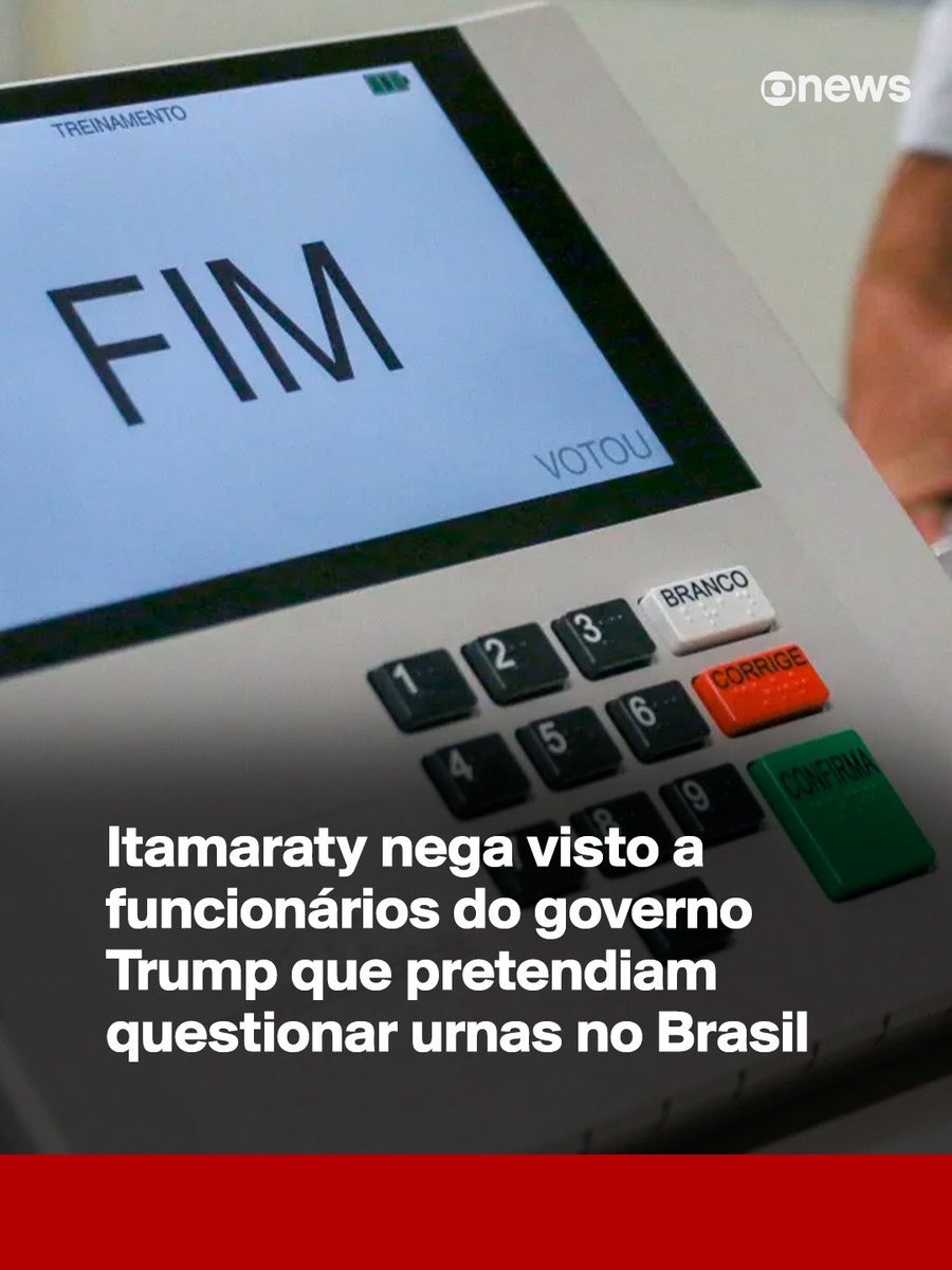 ericksalzerr's tweet photo. O Itamaraty negou o visto a dois funcionários do governo Trump que planejavam vir ao Brasil para questionar a integridade das urnas eletrônicas. Aí o governo que confia 100% nas caixinhas, do dogma, não permitem que os caras venham atestar como elas são perfeitas. 🤡 https://t.co/mpBAIUlPuY