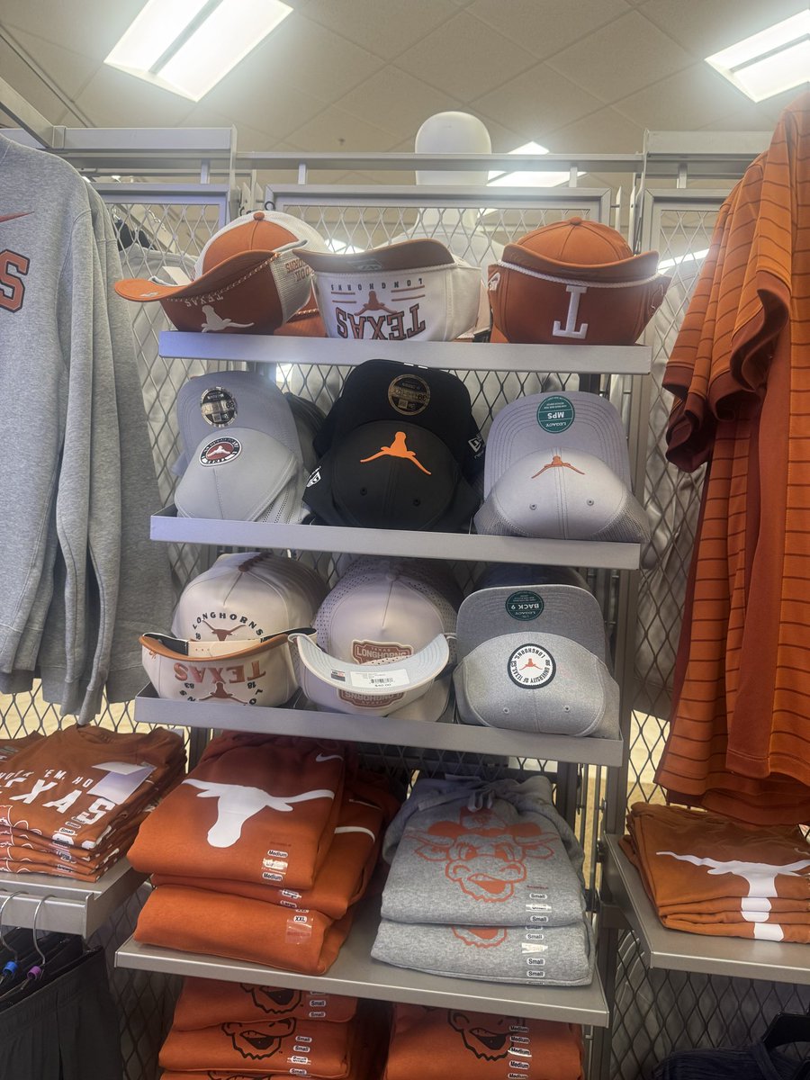 FimpelChris's tweet photo. Had to fix the display at Shields https://t.co/7MIYcfJBE6