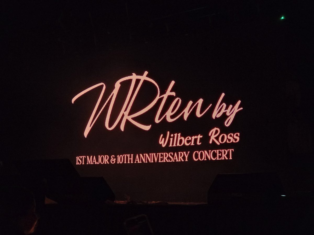woodzunshine's tweet photo. WRTEN BY WILBERT ROSS DAY 1 SET LIST 

Makaluma
Nakangiti 
Crush Kong Curly 
Sa Text Na Lamang Ba Tayo
Hello (cover)
Can't Take My Eyes Of You (cover)
Let It Be (cover)
Dalangin (with Earl Agustin)
Sexy Back 
Rodeo
Cramping Battle
Dramatic Actor 
Benteng Ukit

++

#WilbertRoss https://t.co/X6lb9SbS5H