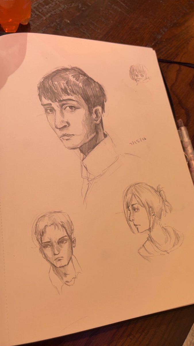 armoreddih24's tweet photo. The trio ™ (ignore how Reiner’s eyes are wonky) #aot #attackontitan #reinerbraun #annieleonhart #bertolt https://t.co/kxO5yavIJZ