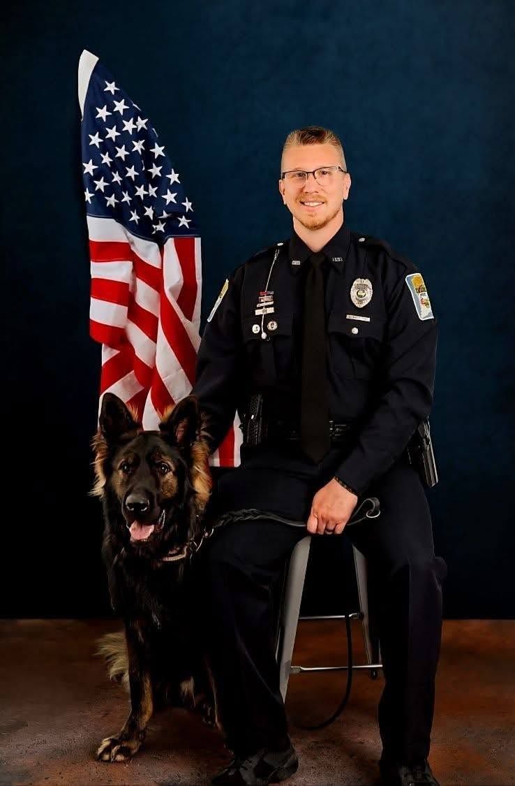 VIK9s's tweet photo. Exciting news! K9 Remington of the Delphi, IN Police Dept. will soon receive a protective vest, made possible by our generous supporters at VIK9s. 🐾 Remington's vest will be embroidered with "In memory of Don Fike". Together, we're keeping our K9 heroes safe! 💙
#VIK9s #BraveK9s https://t.co/muPZfIbz7p