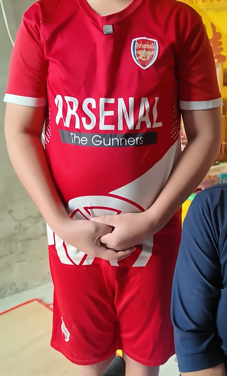 phi_account's tweet photo. [ⓟ➋]
Chàng này có vẻ : 𝗖𝗢𝗡🦜🦜🦜🦜 khi cứng ngắc khá to. Và đây là những Hình ảnh : Đã được xử lý rõ nét. https://t.co/0gbHP02KoZ