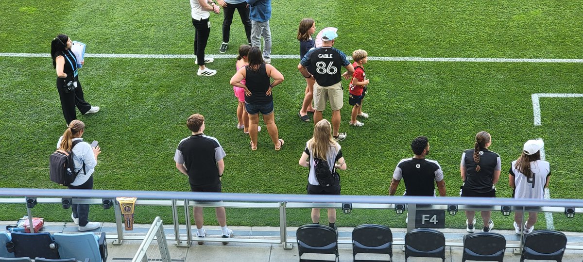 jlemieu1's tweet photo. Getting ready to watch the MN United versus Whitecaps. Minnesota WWE star in the house too. #gable #mnufc https://t.co/DT5AhScPty