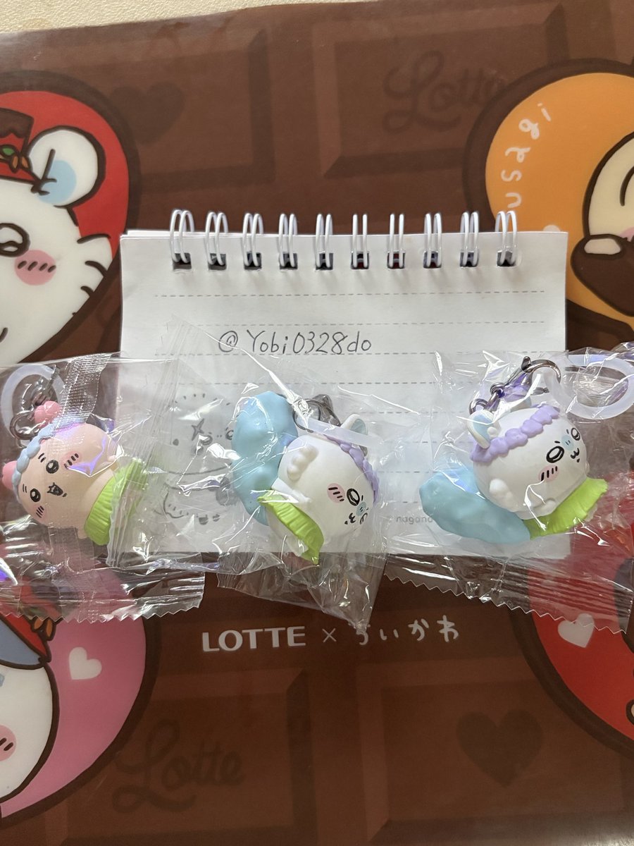 Yobi0328do's tweet photo. 映画ちいかわ ミニチャームフィギュア交換

(譲）モモンガ×2
        古本屋(カニちゃん）×1

(求）ちいかわ×2
       ハチワレ×1

イオンモール四條畷におります。
現地で交換できるかた、よろしくお願いいたします。
決まらなければ郵送でも。

お気軽にお声がけください。 https://t.co/Vn3QWUyRiJ