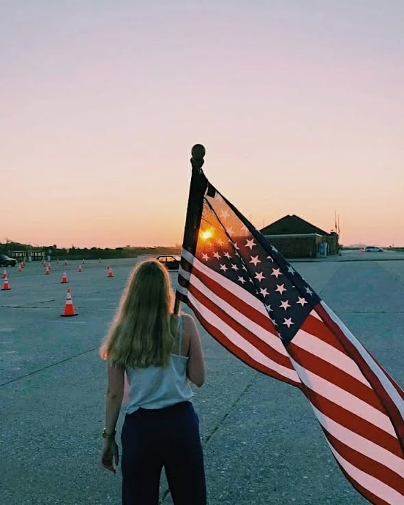 MariaKimbeucj7's tweet photo. 🇱🇷🇱🇷🇱🇷☘️💏 https://t.co/M7BZuVWYcM