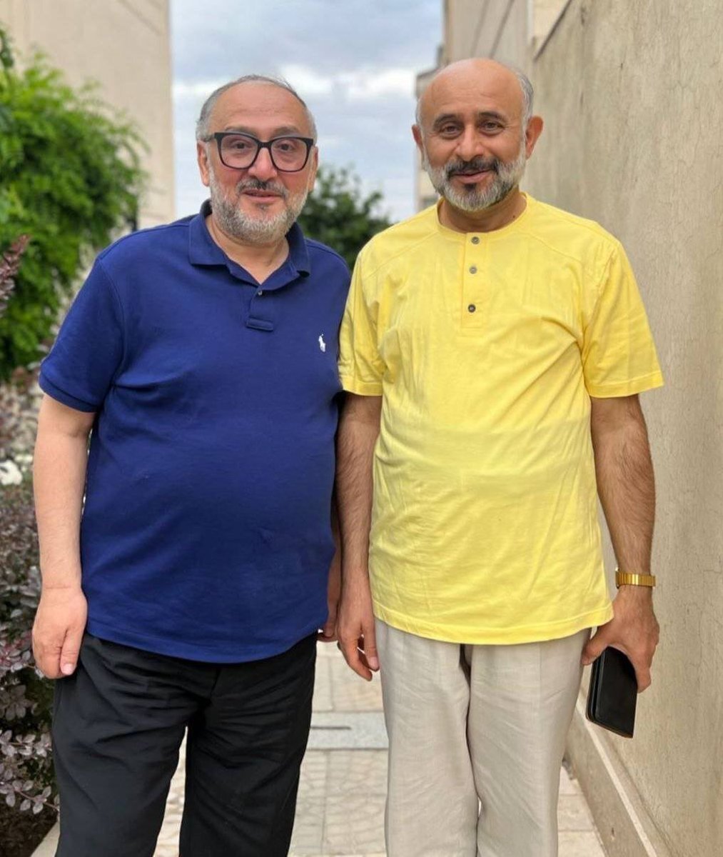hamedsoltany's tweet photo. امثال این پت و مت در ایران زیاد بودند و هستند که طرفدار اوکراین بودند
اوکراین با تحریک آمریکا به کشتی ما در دریای مازندران حمله کرده
دشمن شناسی میون بخش چاقال جامعه ضعیفه https://t.co/biZvBmVcPF