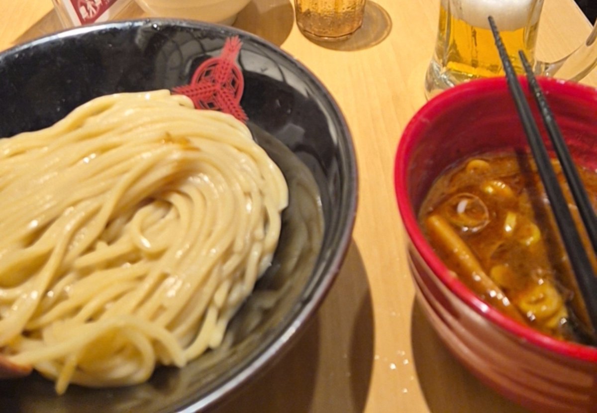 suk00002's tweet photo. やっと休みだ😖 https://t.co/pyalVsOOAQ