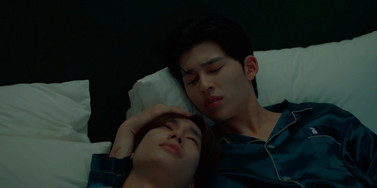 doublepjourney_'s tweet photo. เช้านี้เล่นมุกนอนกอดไม่ไหว แอบซึมไม่หายเลยคับ 🥹😭

#PeachAndMeSeriesEP3 https://t.co/mUnvlkfqkK