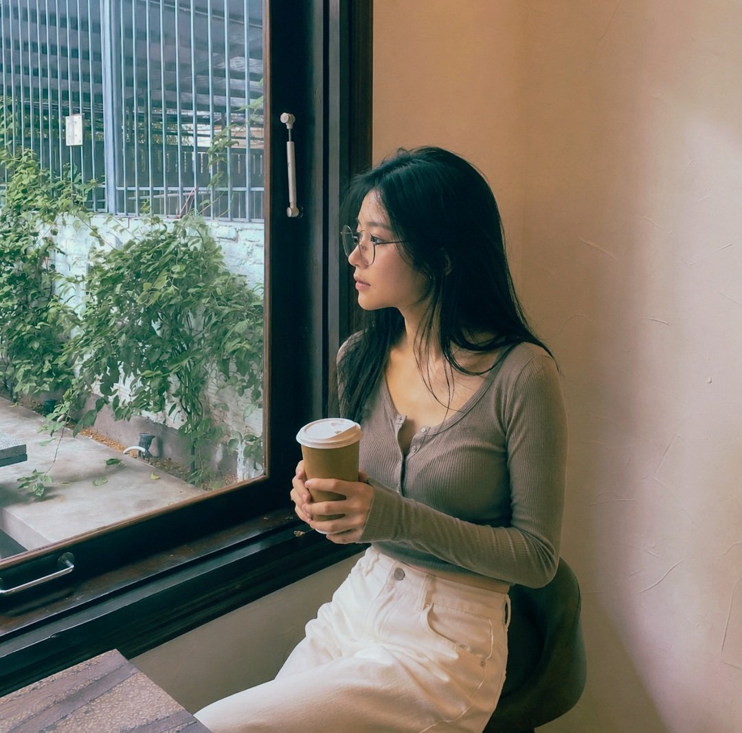 Lona Trinh tweet media