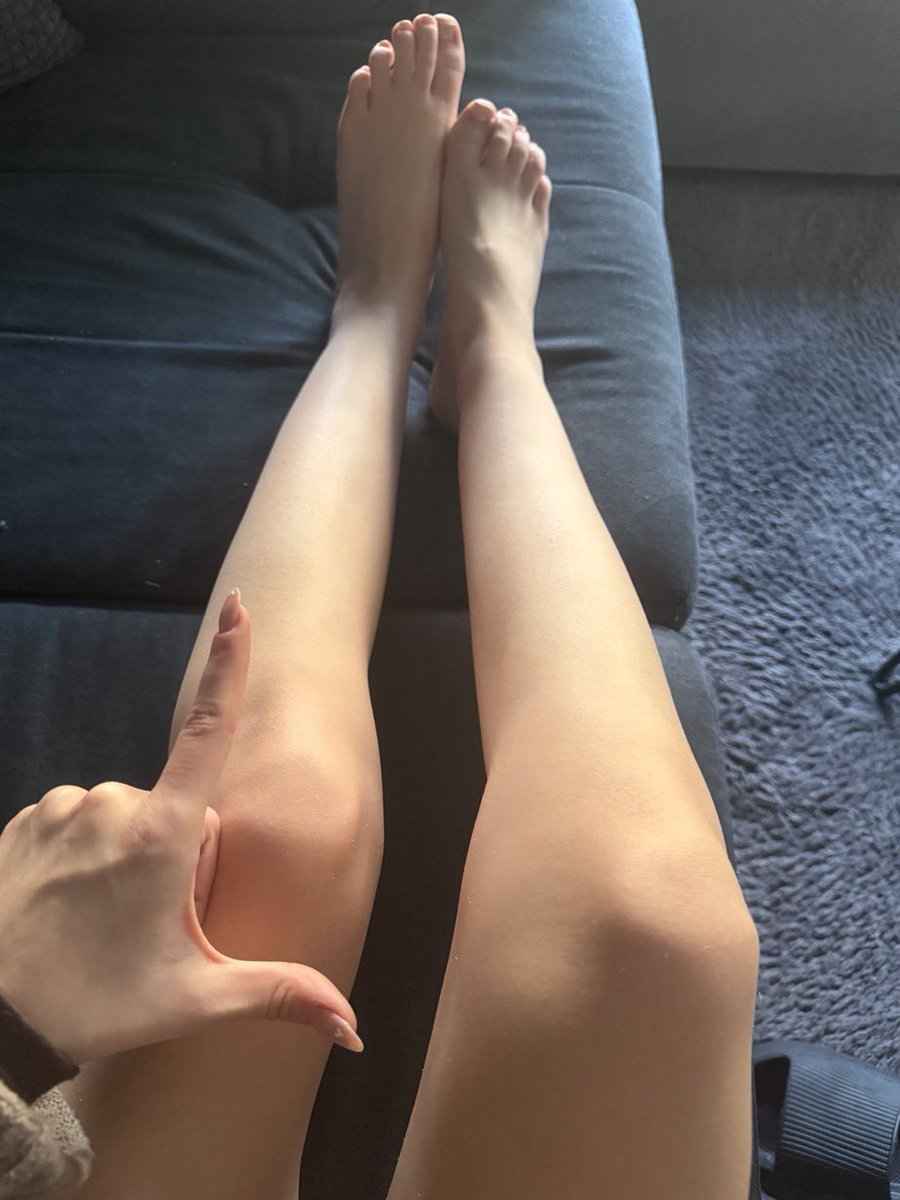 divinelisa16's tweet photo. Soirée sympa et il est temps de vider votre compte!

#moneyslave #moneymiss #findom
#soumis #sm #femboy https://t.co/vvpUEAL4xN