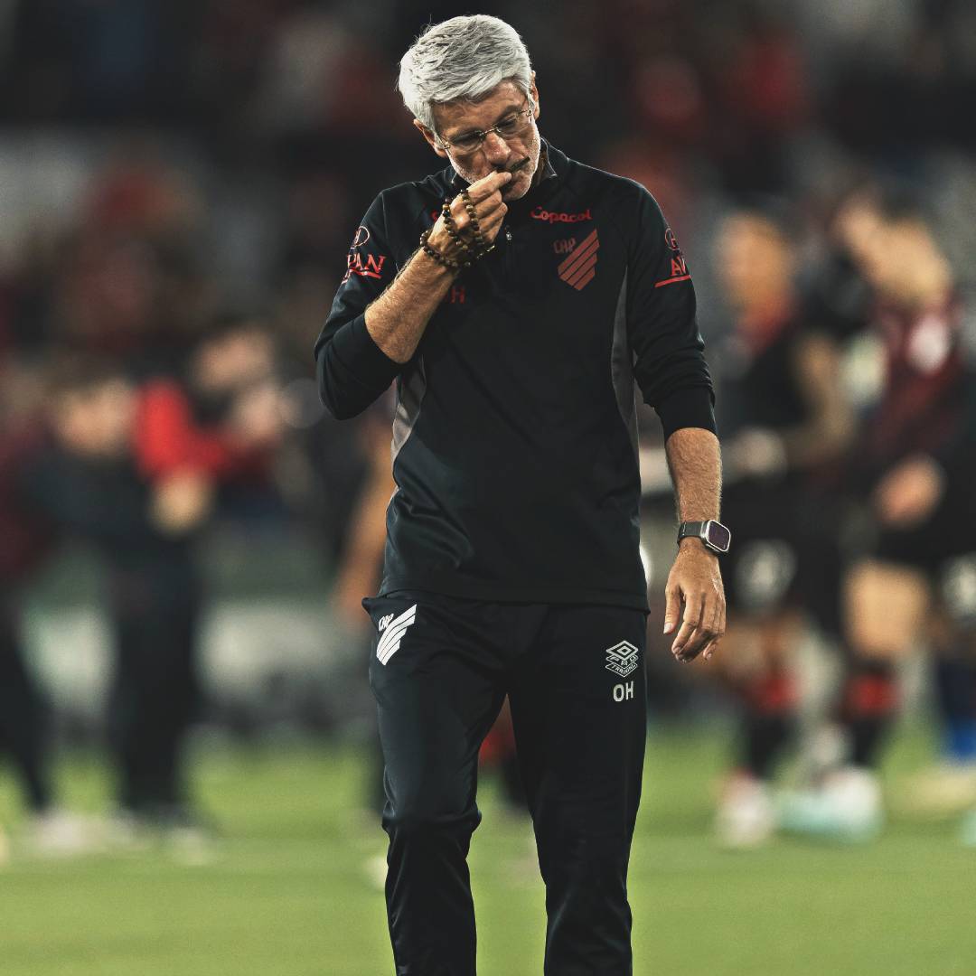 R10Score's tweet photo. Clubes brasileiros com mais vitórias como mandante neste século:

Grêmio: 546
São Paulo: 546
Palmeiras: 532
Athletico-PR: 531 ⬆️
Internacional: 530
Flamengo: 528

No G4!🌪️🏠 https://t.co/T64TFRr8sy