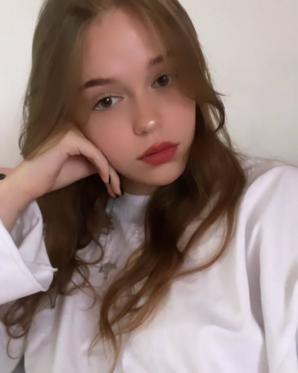 Katherine Sky tweet media