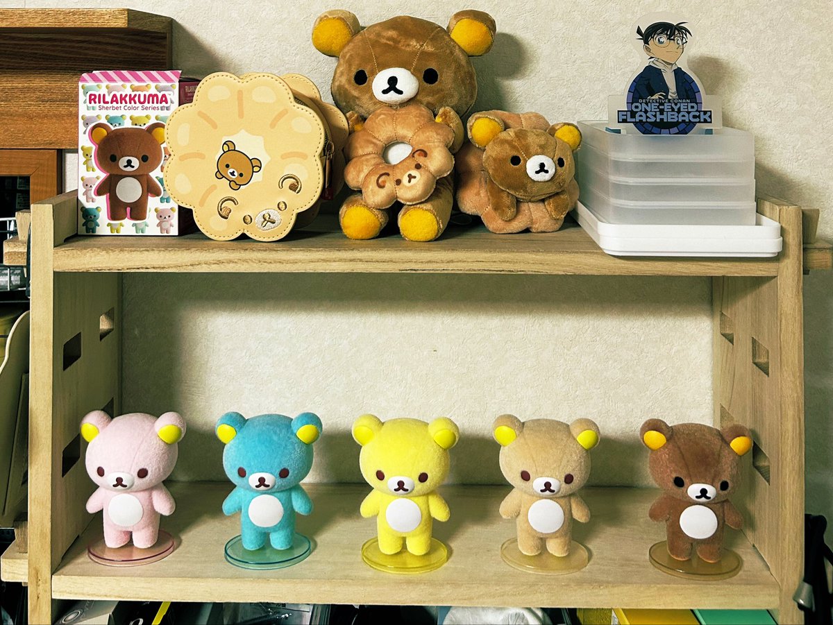 aogaii2828's tweet photo. やっとみつけたシャーベットカラーぬい。ブルー引けて終了したけど2体被った💦1800円のランダムきちぃなと思ったけどどれもリラクマだし、某盤は2000円アクスタランダムだし全然クマのほうが平和だった（にっこり） https://t.co/MQkVJVjJih