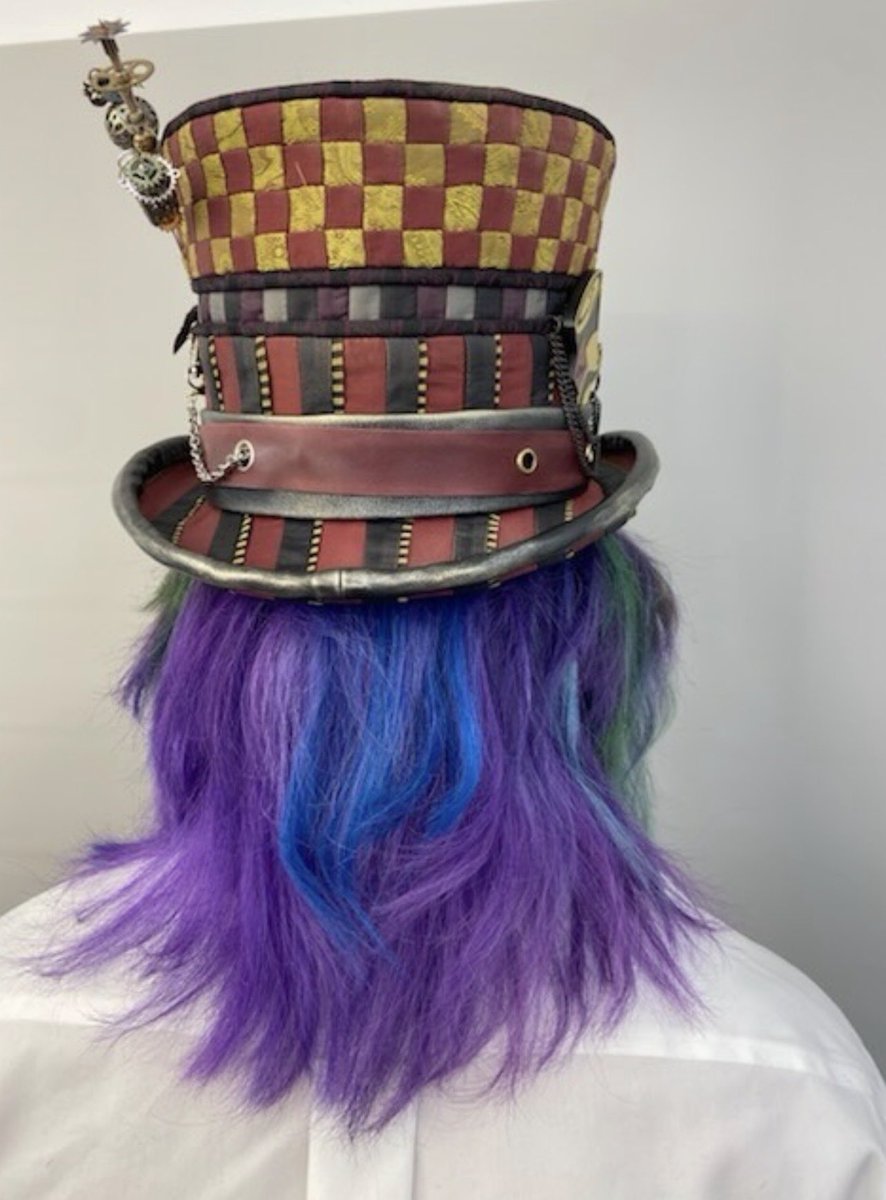 Descendants 5 Wicked Wonderland ❤️🩷💙✨🍄⏱️🐇⚔️ tweet media