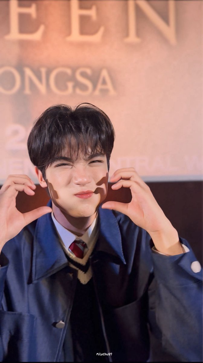 milechu97's tweet photo. •· .。ดีใจที่ได้เจอยัยแป๋วกับพี่อิน 🦛🥭✨ 

✿ ⸝⋆ ขอบคุณที่เป็นดั่งดวงตะวันของเรานะ ☀️

___เจ้าเด็กเก่งกันมัก ย๊ากที่ฉุดเลย 🥹⌒♡*:･

THE EDGE OF HORIZON EP6
#อรุณรุ่ง #อรุณรุ่งEP6
#อินองศา #InnOngsa https://t.co/Q9rAKpSo8c