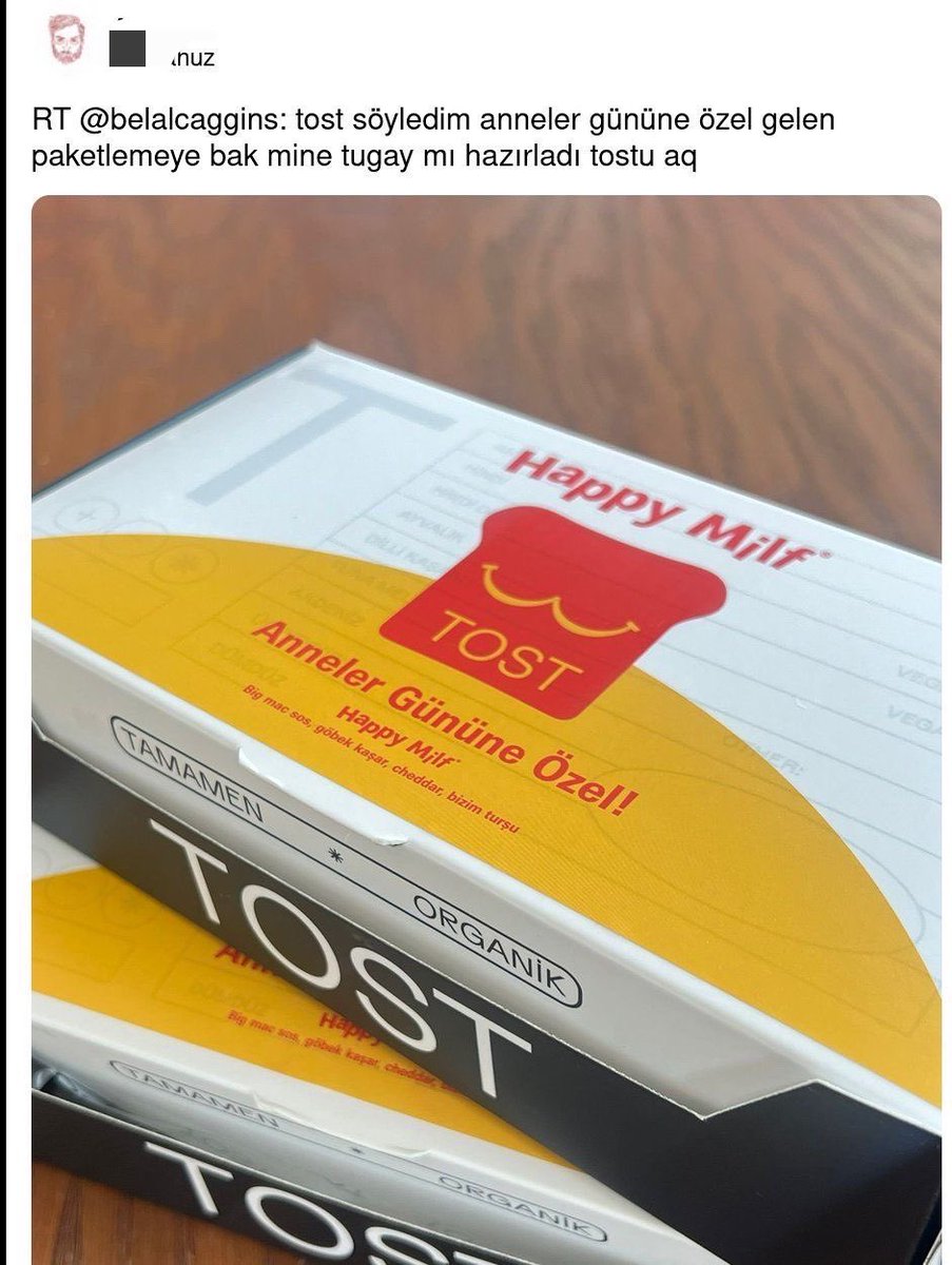 yahunamoro's tweet photo. anneler günü özel röportaj veren kiza 
anneler günü özel kendi tost markasina happy milf ambalaji tasarlattıran sevgili şoku https://t.co/r1i0A6xkzm
