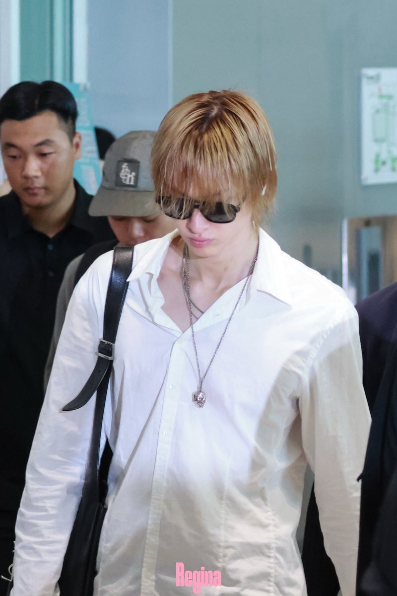 Regina_604's tweet photo. 260726 ICN🛫

#MARTIN #마틴  
#CORTIS #코르티스 https://t.co/8OS0YXGKBm