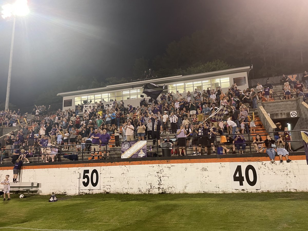 Greg_BHCSports's tweet photo. Npsl soccer semifinal; Bristol defeats New Haven 2-0. #hcsoc https://t.co/cKUAH0P7dV