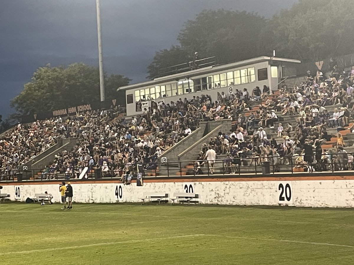 Greg_BHCSports's tweet photo. Npsl soccer semifinal; Bristol defeats New Haven 2-0. #hcsoc https://t.co/cKUAH0P7dV