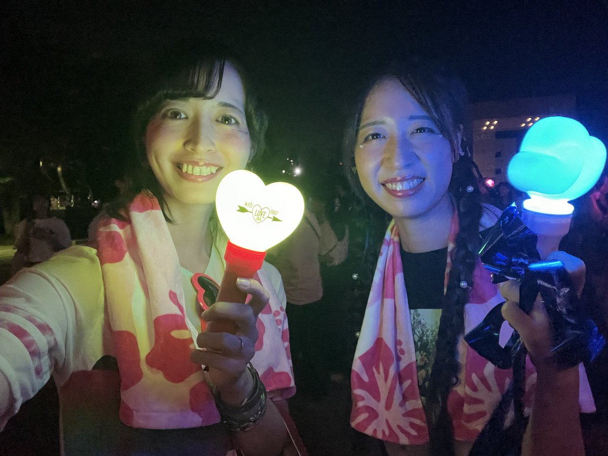 asmknyn221's tweet photo. 福井フェニックスプラザ🌺

10年ぶりの福井おかえり❤️  10年前と同じ衣装で参戦  フェニックスの7列目はサンドームの1列目より近すぎた  同じツアー2days参戦初やったけどセトリ分かった状態で見るのがこんなに良い物だとは  温泉ツアー楽しみにしてるね♨️

 #西野カナ_HEARTBEAT https://t.co/WIfKEcrNyT