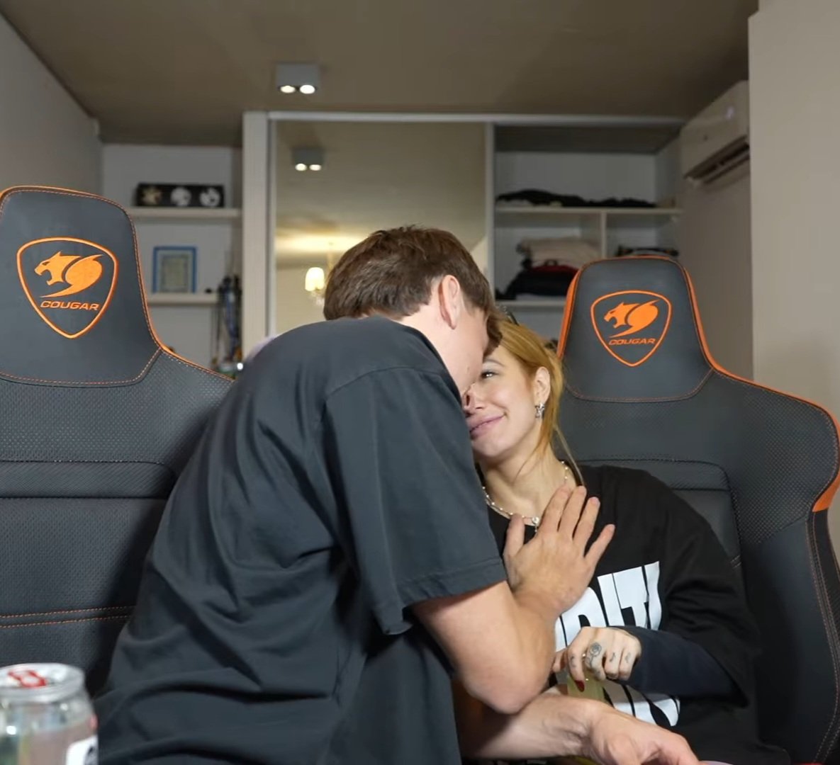 oopsxbelu_'s tweet photo. un
stream
de
ellos
@ dios https://t.co/D3b41JI7N5