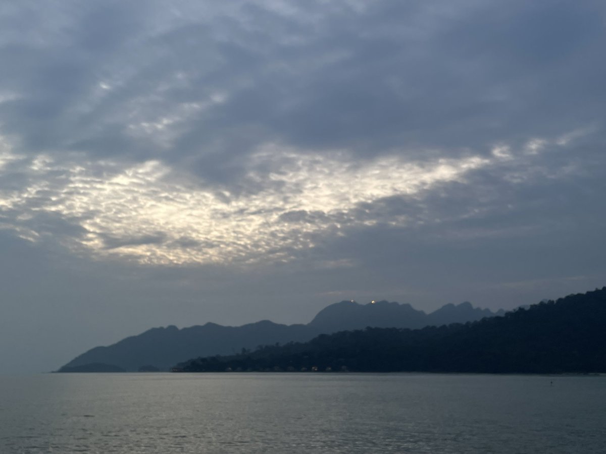 saadysiddique's tweet photo. Malaysia has to be one of the best vacation countries for Muslims. https://t.co/OeHTEoEipP