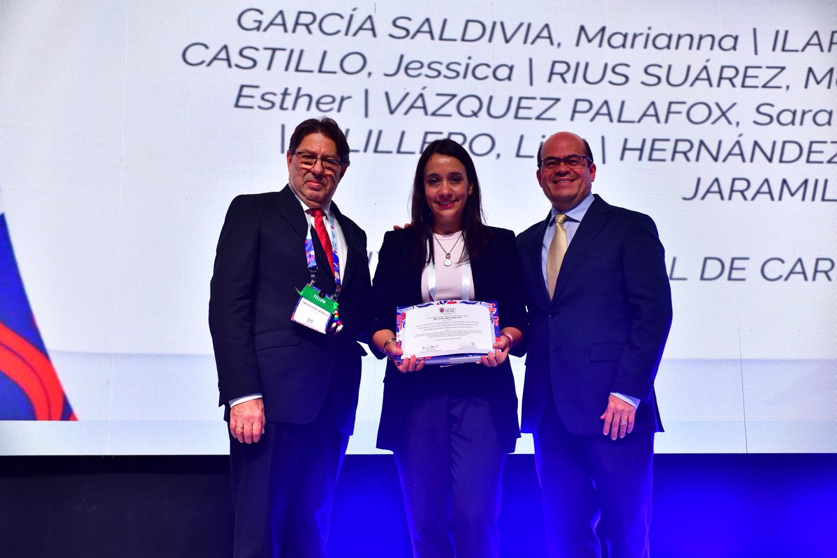 SIAC_cardio's tweet photo. Así concluyó el 33.º #CongresoSIAC.

📊 2.096 asistentes | 906 conferencias | +501 ponentes de 26 países | +207 casos clínicos | +135 trabajos libres | 7 Late Breaking Clinical Trials | 10 simposios de la industria.

En el Acto de Clausura se entregaron los Premios Magda Heras, el reconocimiento al Mejor Consejo Científico (CIFAC) y a los mejores trabajos libres.

Gracias por ser parte de esta gran edición.