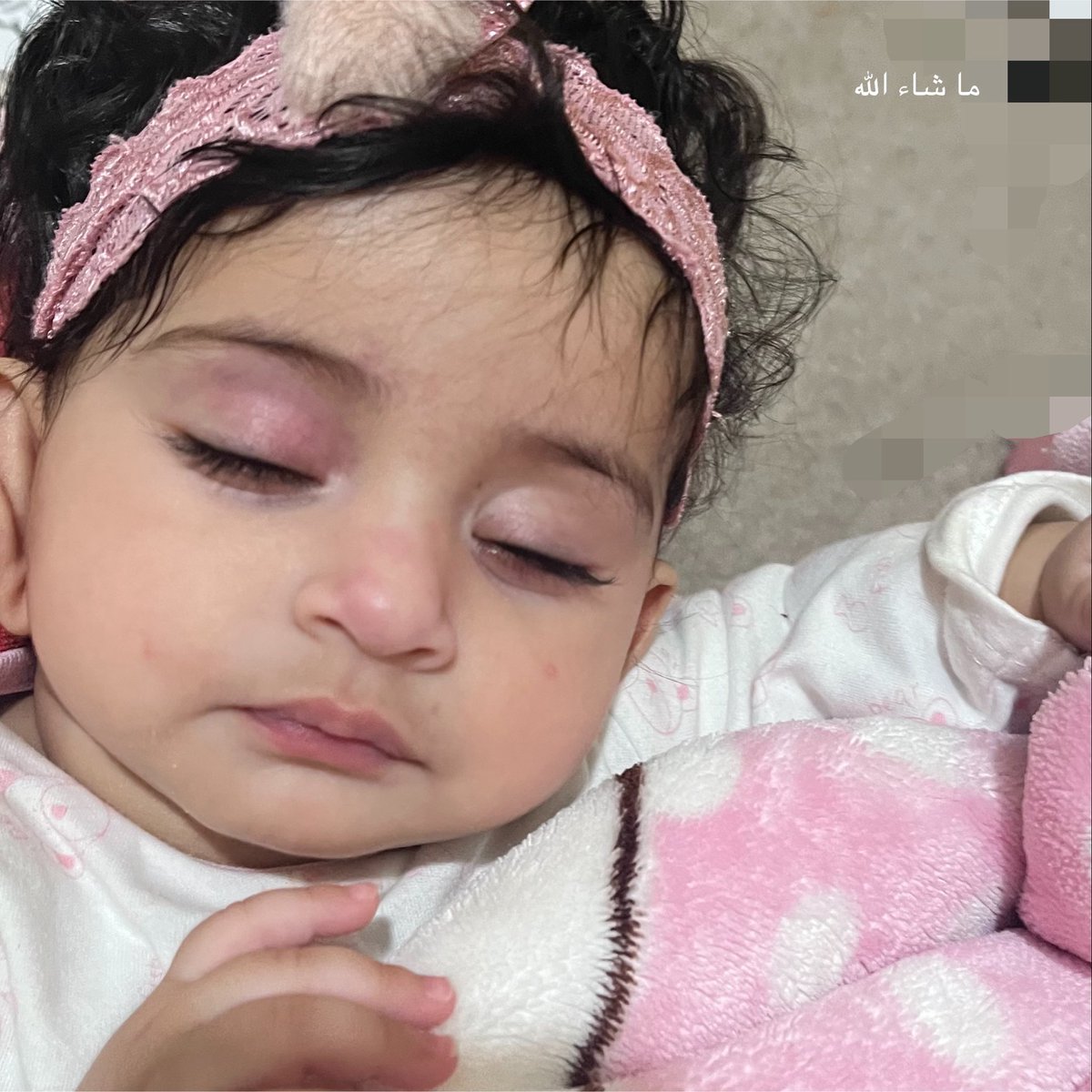 b13in's tweet photo. فهمووني هي ملاك ولا بس انا احسها جذي ؟ https://t.co/72zF1HtEnN
