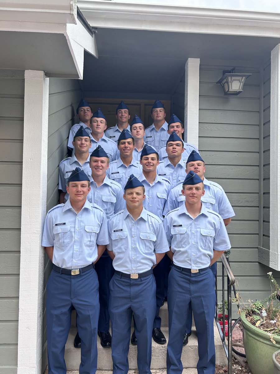 AF_Wrestle's tweet photo. Basic Cadet Day Out
After some grueling BCT at Jack's Valley, our incoming freshmen enjoyed some well-earned downtime at @wrstlngjoe's home. Huge thanks to Melisa Johnston & the entire Johnston family for opening their home!
One step closer to Acceptance Day.
#DoHardThings https://t.co/UR4AEWgbdC