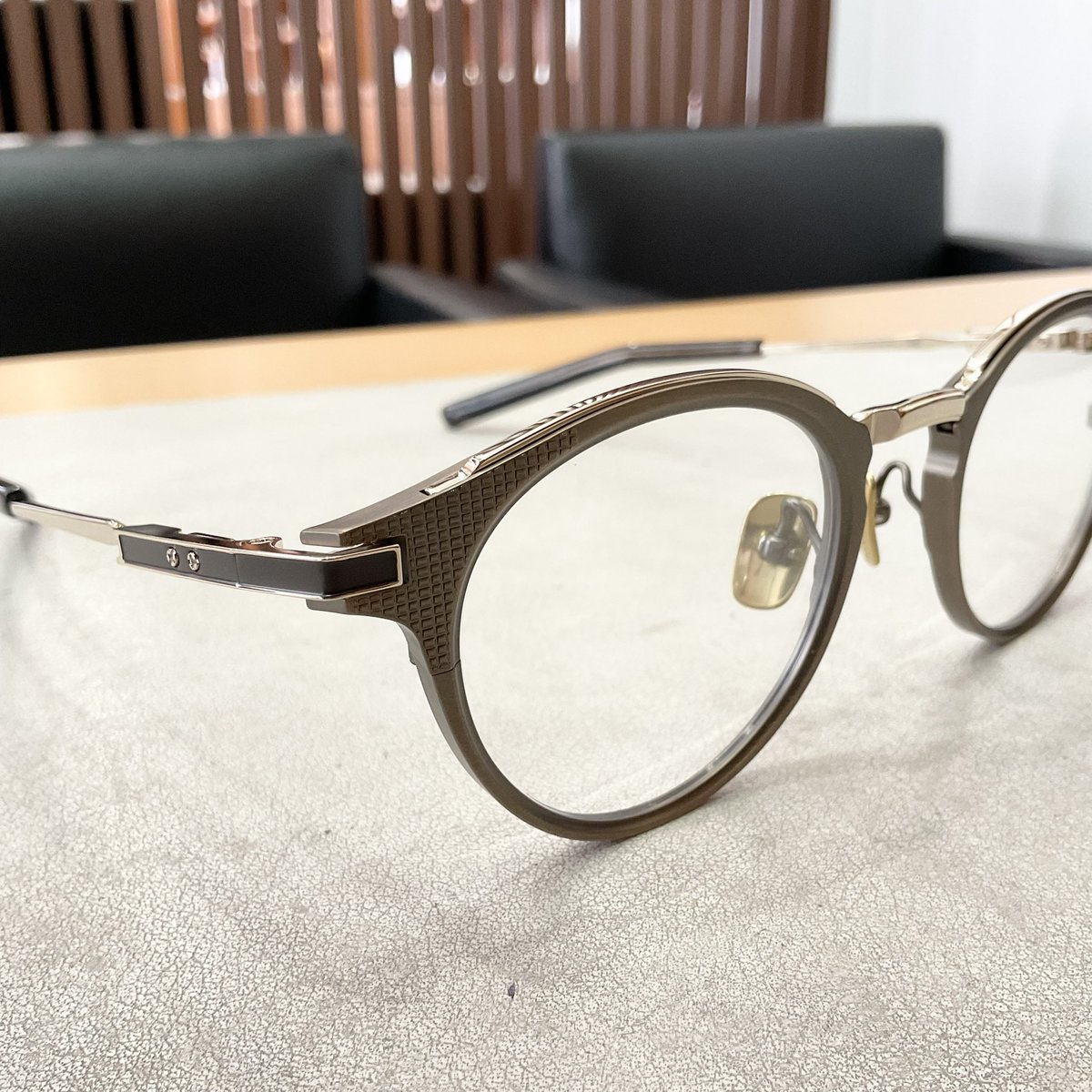 glassinduction's tweet photo. 【999,9 新作モデル入荷しました】

S-996T
￥110,000-(税込)

───────────────
フォーナインズのことなら！

#グラスインデクション
大分県大分市府内町1丁目2-15
トキハ会館 1階

097-534-0512
10:00〜18:30
店休日：トキハに準じます
─────────────── https://t.co/ryR7OzMNQv