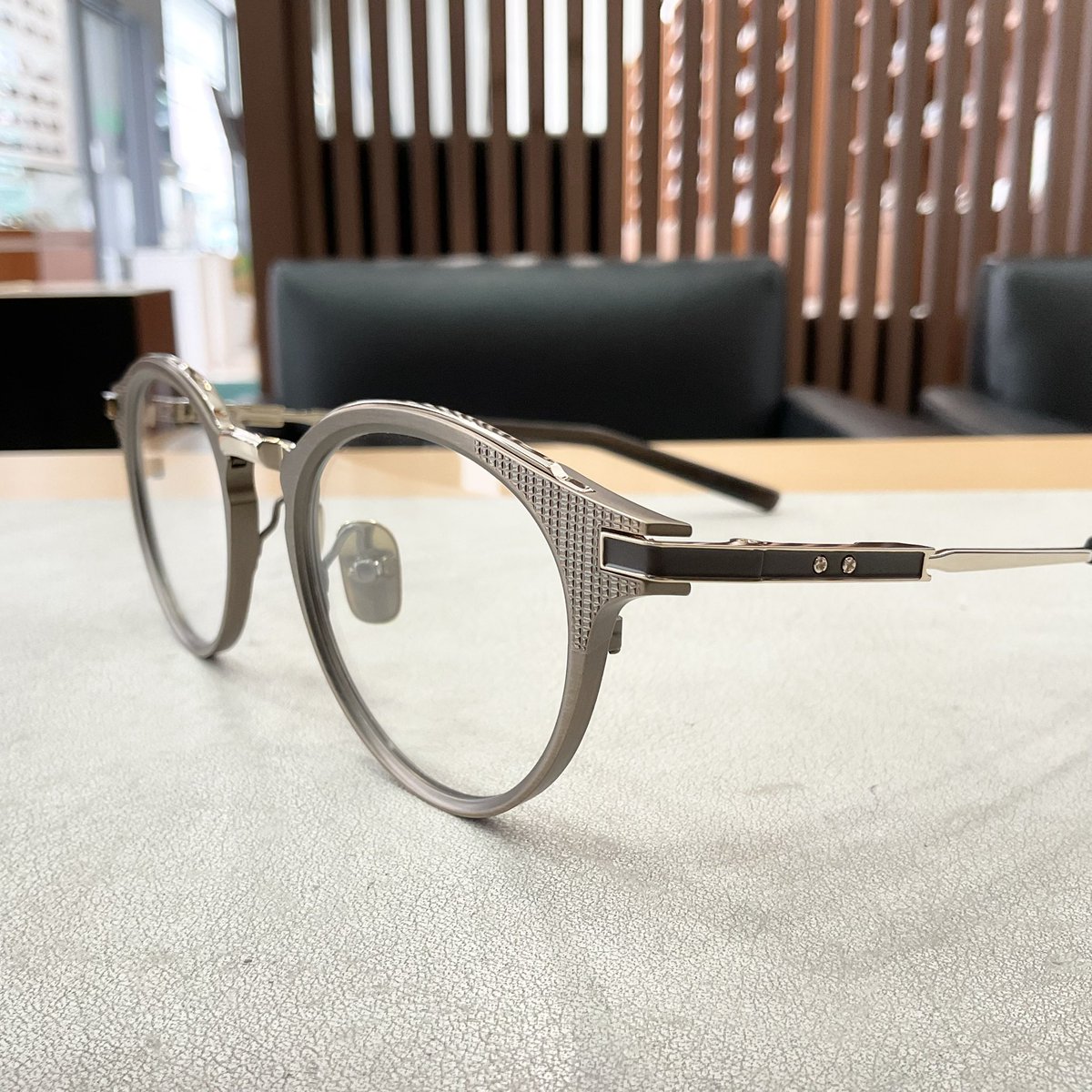 glassinduction's tweet photo. 【999,9 新作モデル入荷しました】

S-996T
￥110,000-(税込)

───────────────
フォーナインズのことなら！

#グラスインデクション
大分県大分市府内町1丁目2-15
トキハ会館 1階

097-534-0512
10:00〜18:30
店休日：トキハに準じます
─────────────── https://t.co/ryR7OzMNQv