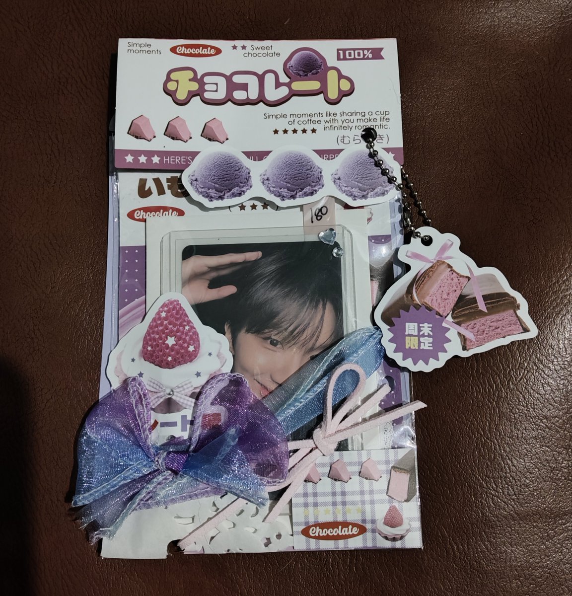 woonpocky's tweet photo. parang ayaw ko na buksan ang ganda kasi ng packaging 😭 https://t.co/9FtB7YFkf2