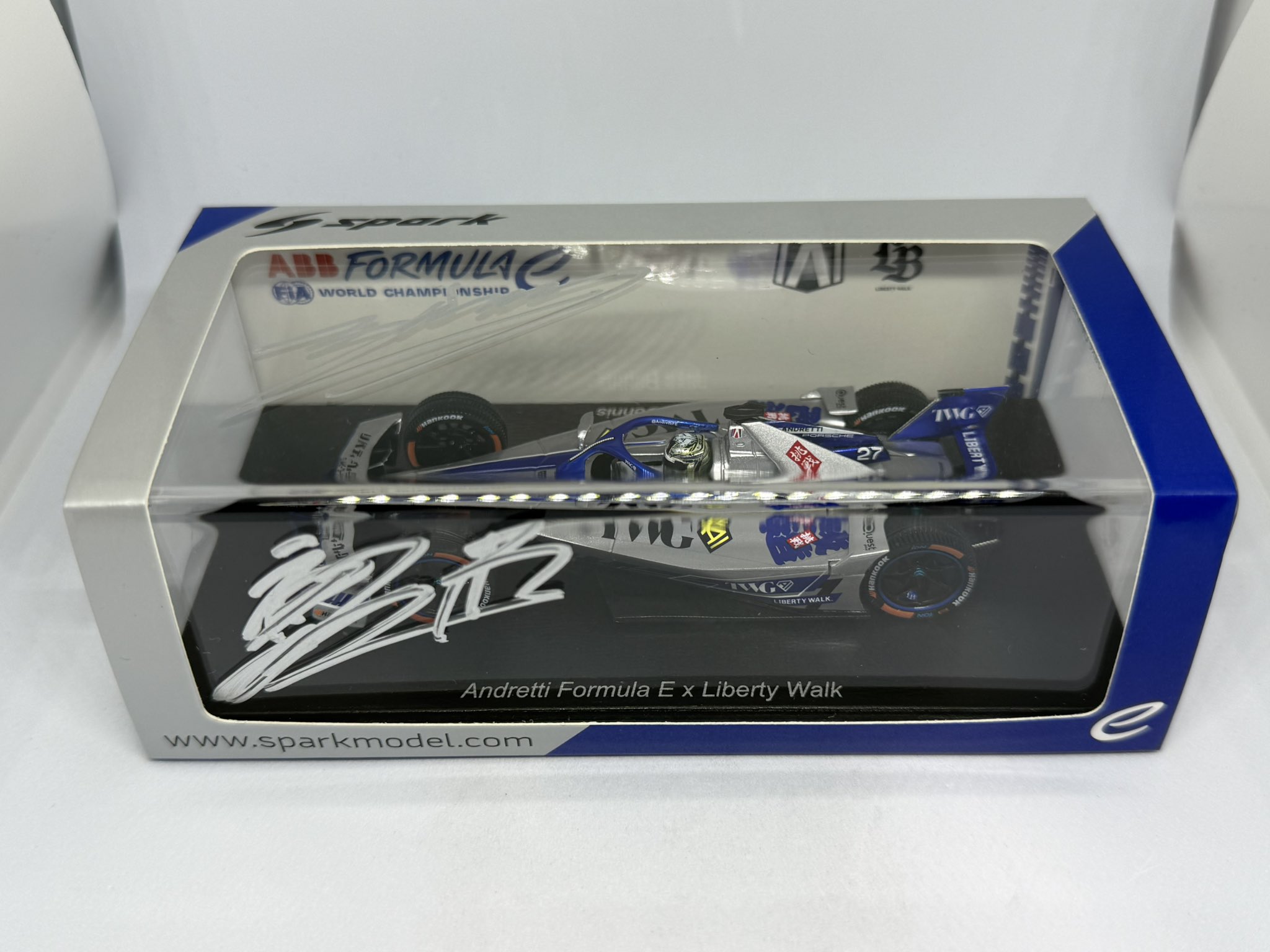 FormulaE Andretti×Liberty Walk 1/43 ミニカー タカラゴミー過激派 on X: 