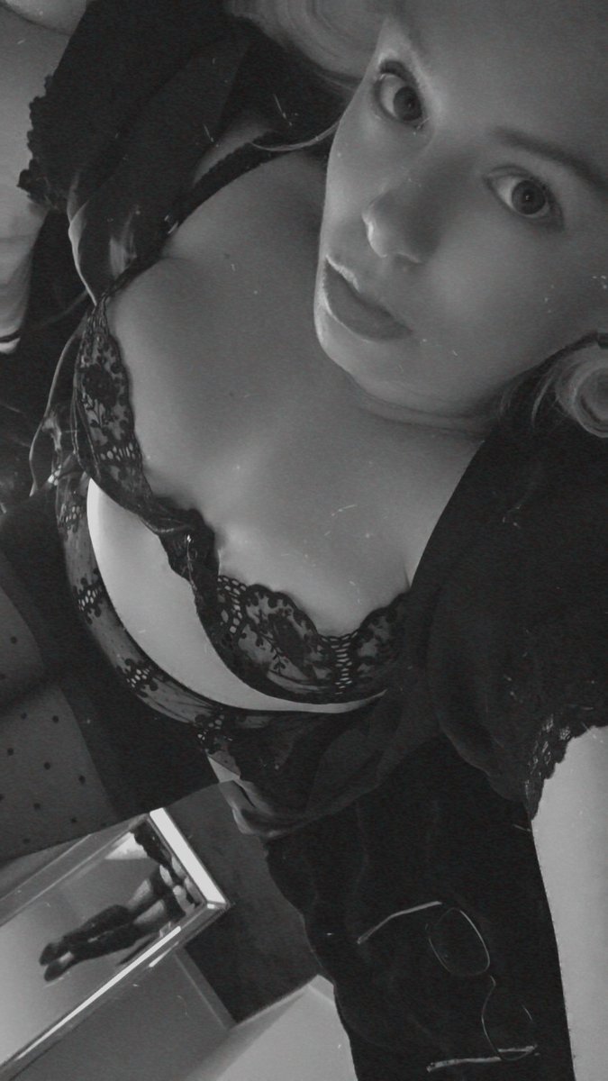 hsvgirl85's tweet photo. New fit xx https://t.co/VO1HdA8UNs